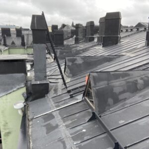 Vesikattokartoitus – vesikatteen kuntoarvio ja riskien tunnistaminen